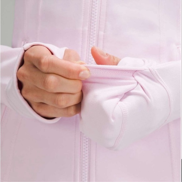 NWT Sold out Lululemon Define jacket Meadowsweet Pink Sz 4 - Picture 3 of 10